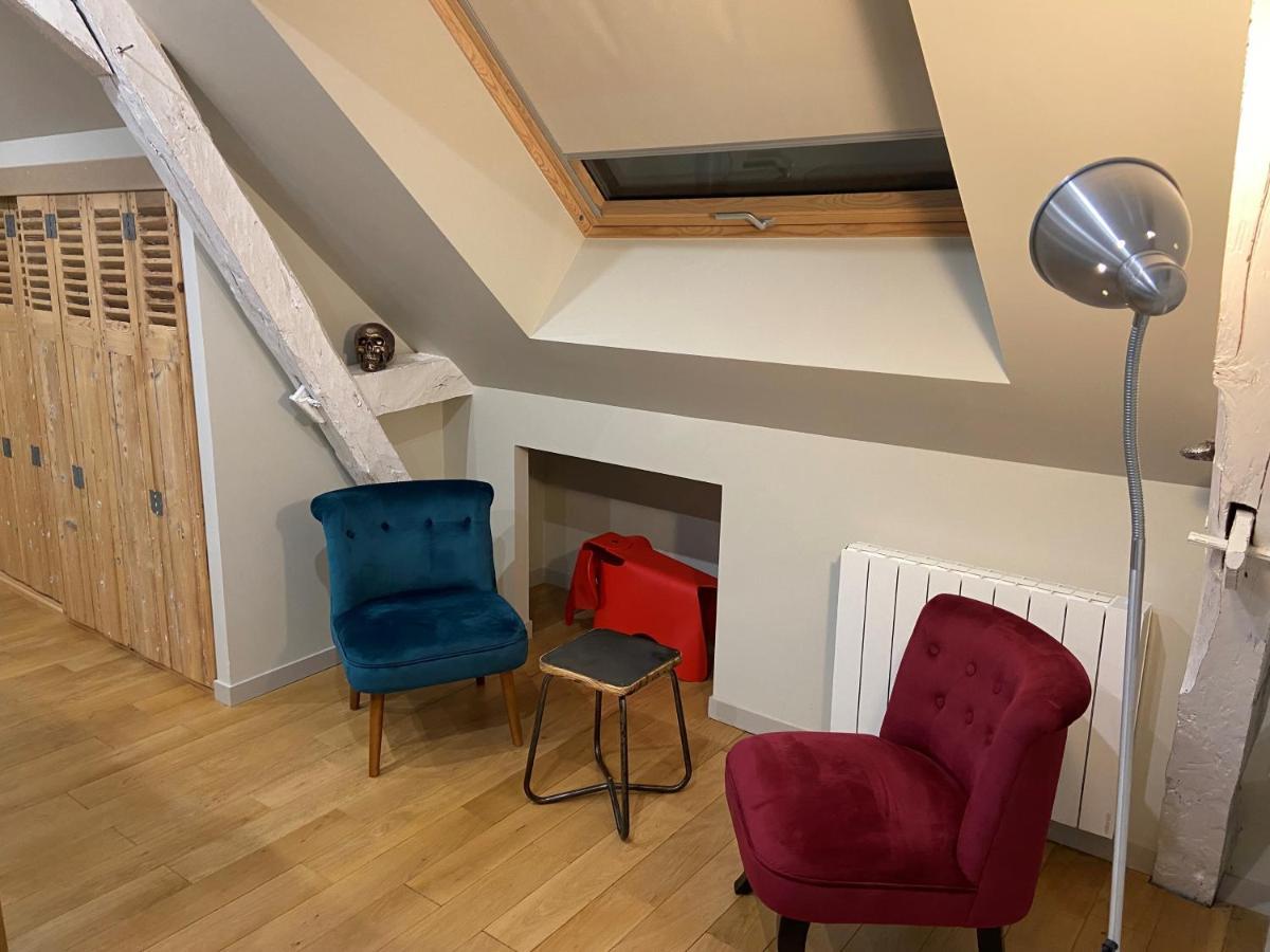 Appartement Du Chateau De La Caillerie Avoine Екстер'єр фото